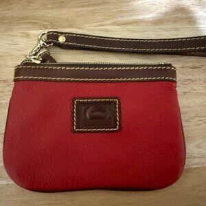 Dooney & Bourke Wallet Wristlet w/Keychain